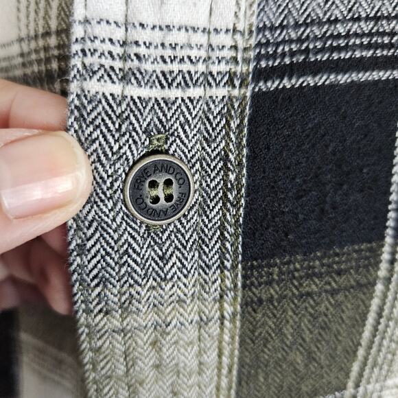 Frye & Co. Flannel Shirt Mens XXL Green Plaid Pockets Western Outdoor Rugged - Picture 3 of 8